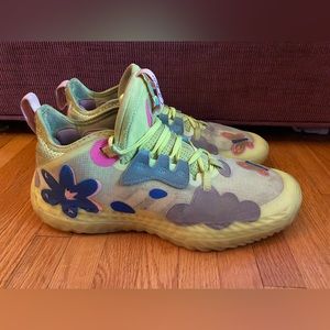 Adidas Harden Vol. 5 “Solar Yellow”